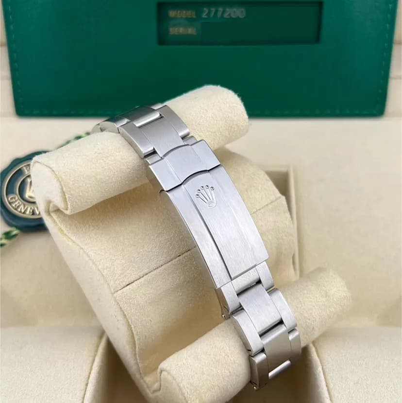 2024 2024 Rolex Oyster Perpetual 31 Tiffany Turquoise Ref. 277200-0007 — Crown Watch Group Miami