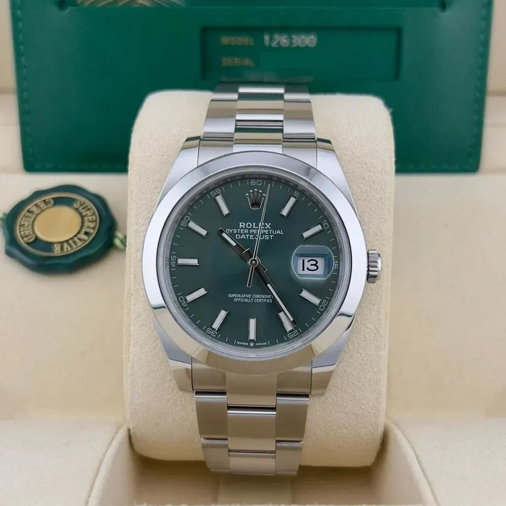 2025 2025 Rolex Datejust 41 Smooth / Mint Green / Oyster Ref. 126300-0019 — Crown Watch Group Miami