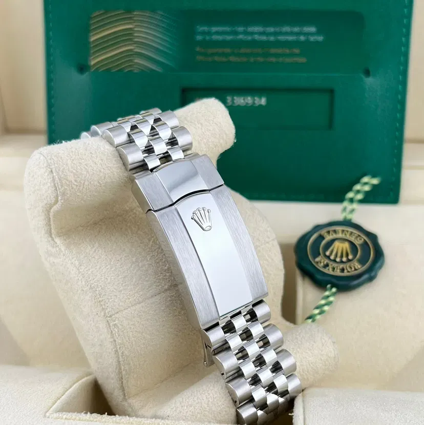 2025 2025 Rolex Sky-Dweller 42 Steel Fluted Blue Jubilee Ref. 336934-0006 — Crown Watch Group Miami