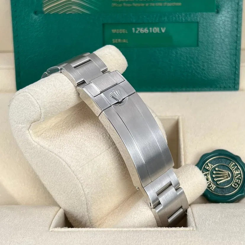 Rolex Starbucks 126610LV — Green Bezel Submariner Date 41 — Ref. 126610LV — 2025 — Unworn condition — Crown Watch Group Miami